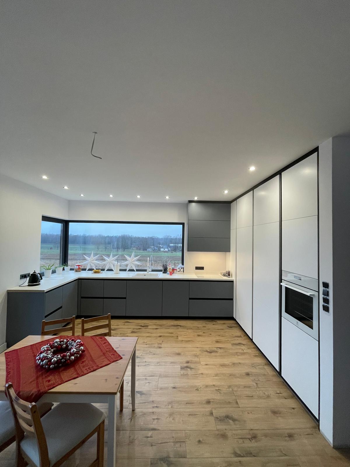 Specialbygget køkkenø